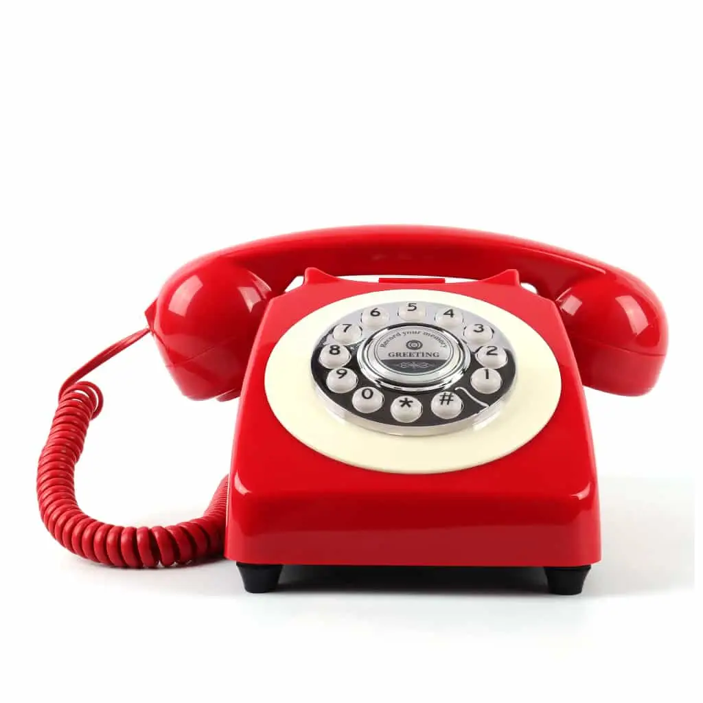 Telefon retro roșu Classic50 Red, vedere din față, pe fundal alb